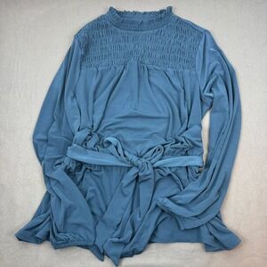 GIRLS WITH CURVES Womens Smocked Belt long sleeve blouse top Blue - M